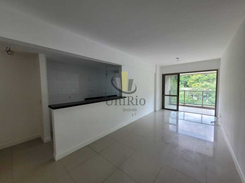 Conheça WhatsApp Image 2024-12-27 at 1 do imóvel - Apartamento 3 quartos à venda Freguesia (Jacarepaguá), Rio de Janeiro - R$ 460.000 - FRAP30720 - 6 WhatsApp Image 2024-12-27 at 1 - 6