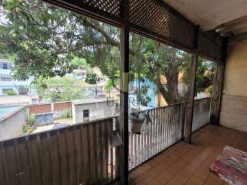 Ótima localização - Casa 4 quartos à venda Vila Valqueire, Rio de Janeiro - R$ 330.000 - FRCA40040