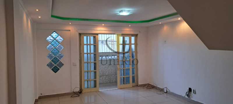 Conheça IMG-20241229-WA0043 do imóvel - Casa em Condomínio 3 quartos à venda Curicica, Rio de Janeiro - R$ 410.000 - FRCN30213 - 5 IMG-20241229-WA0043 - 5