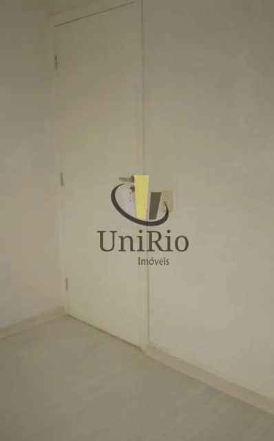 5208_G1736952322 - 13