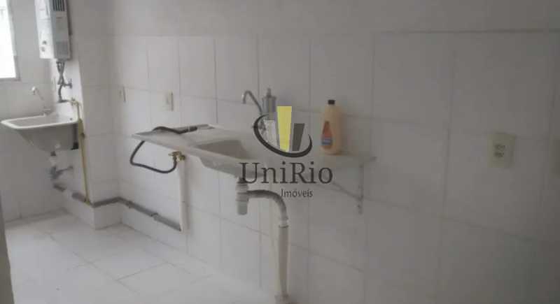 5208_G1736952312 - 16