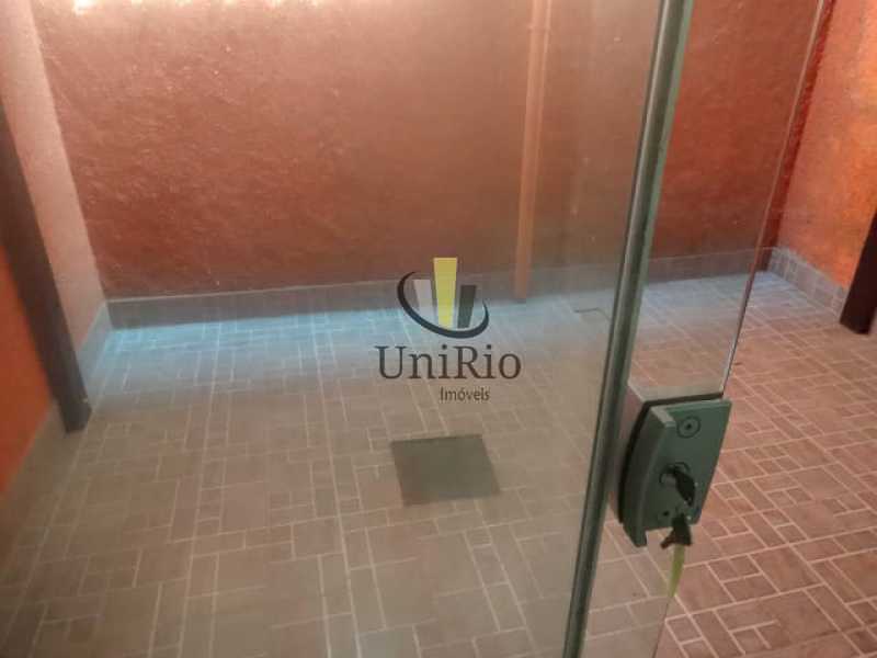 5230_G1736786215 - 21