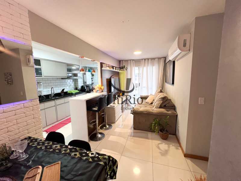 Conheça 4034_G1712167131 do imóvel - Apartamento 2 quartos à venda Taquara, Rio de Janeiro - R$ 400.000 - FRAP22274 - 1 4034_G1712167131 - 1