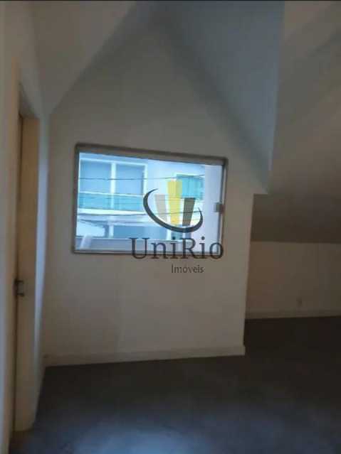 5294_G1737655383 - 24