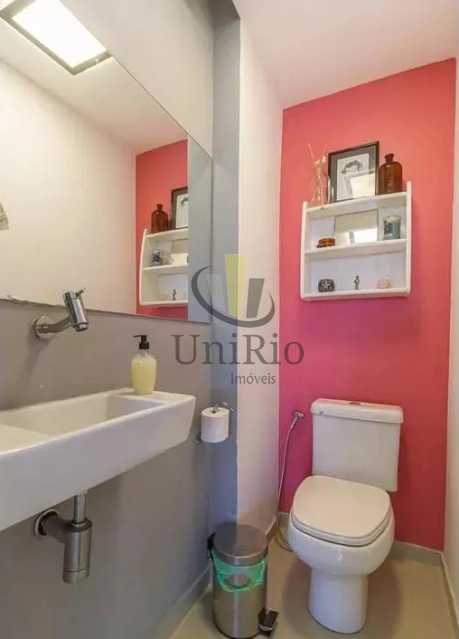 Conheça 297501602215910 do imóvel - Cobertura 3 quartos à venda Freguesia (Jacarepaguá), Rio de Janeiro - R$ 990.000 - FRCO30131 - 15 297501602215910 - 15