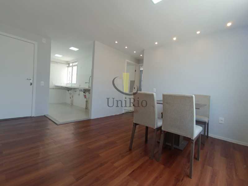 b44e8458-044d-4326-b820-2c0c24 - 5