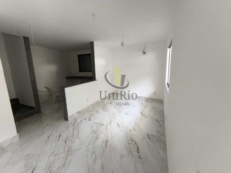 Conheça 1000455722 do imóvel - Casa em Condomínio 3 quartos à venda Taquara, Rio de Janeiro - R$ 450.000 - FRCN30219 - 6 1000455722 - 6