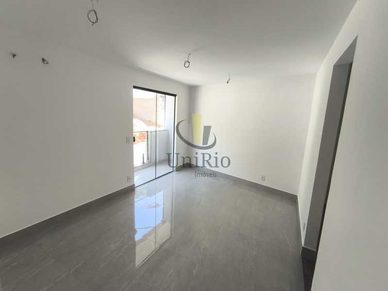 Conheça 1000455737 do imóvel - Casa em Condomínio 3 quartos à venda Taquara, Rio de Janeiro - R$ 450.000 - FRCN30219 - 10 1000455737 - 10