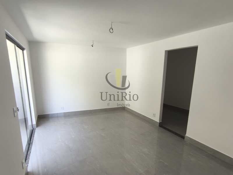 Conheça 1000455738 do imóvel - Casa em Condomínio 3 quartos à venda Taquara, Rio de Janeiro - R$ 450.000 - FRCN30219 - 9 1000455738 - 9