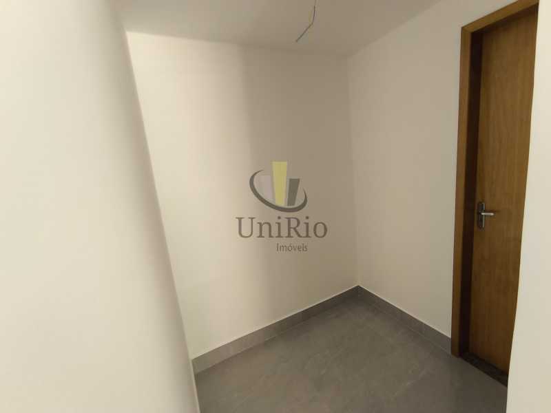 Conheça 1000455755 do imóvel - Casa em Condomínio 3 quartos à venda Taquara, Rio de Janeiro - R$ 450.000 - FRCN30219 - 18 1000455755 - 18