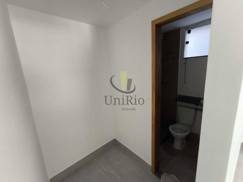 Conheça 1000455763 do imóvel - Casa em Condomínio 3 quartos à venda Taquara, Rio de Janeiro - R$ 450.000 - FRCN30219 - 23 1000455763 - 23