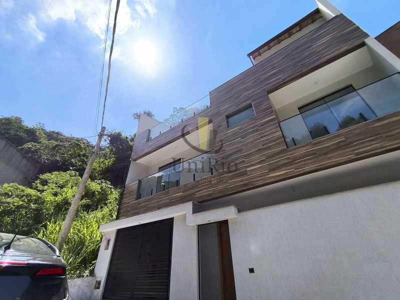 Conheça 1000459800 do imóvel - Casa em Condomínio 3 quartos à venda Taquara, Rio de Janeiro - R$ 450.000 - FRCN30219 - 1 1000459800 - 1