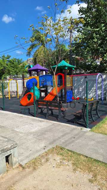 536dc9fc-923d-48dd-a8c1-3abdec - 21