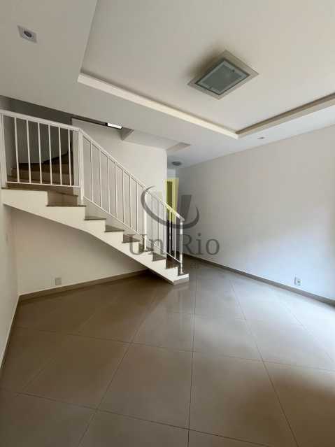 Conheça WhatsApp Image 2025-04-07 at 1 do imóvel - Casa de Vila 2 quartos à venda Freguesia (Jacarepaguá), Rio de Janeiro - R$ 295.000 - FRCV20044 - 7 WhatsApp Image 2025-04-07 at 1 - 7