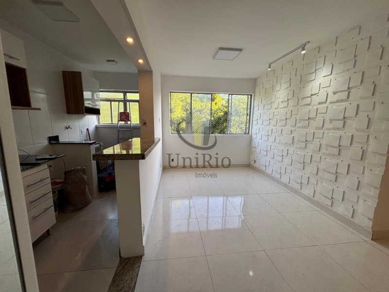 Conheça Imagem do WhatsApp de 2025-04- do imóvel - Apartamento 2 quartos à venda Taquara, Rio de Janeiro - R$ 200.000 - FRAP22395 - 1 Imagem do WhatsApp de 2025-04- - 1