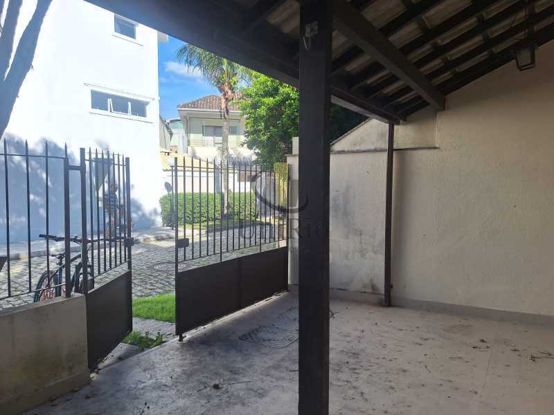 Conheça Imagem do WhatsApp de 2025-05- do imóvel - Casa em Condomínio 3 quartos à venda Vargem Pequena, Rio de Janeiro - R$ 580.000 - FRCN30228 - 4 Imagem do WhatsApp de 2025-05- - 4