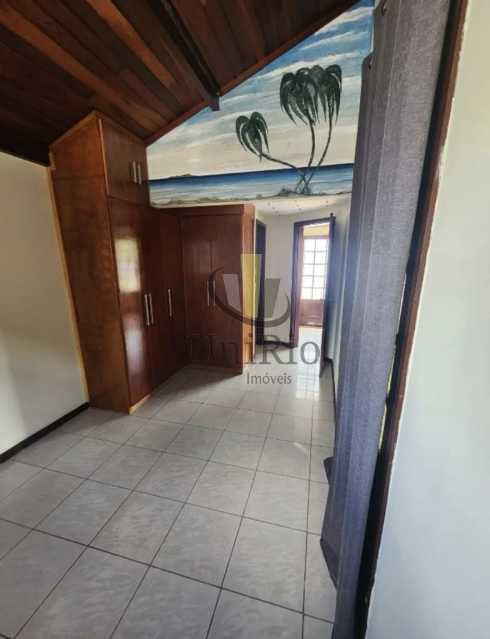 Conheça 215dd874-1417-4049-81b6-b41c45 do imóvel - Casa em Condomínio 4 quartos à venda Freguesia (Jacarepaguá), Rio de Janeiro - R$ 924.000 - FRCN40124 - 13 215dd874-1417-4049-81b6-b41c45 - 13