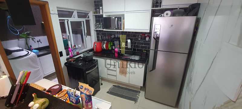 Conheça 227d8fc8-60bf-4b0c-990e-00752d do imóvel - Casa em Condomínio 2 quartos à venda Freguesia (Jacarepaguá), Rio de Janeiro - R$ 385.000 - FRCN20131 - 3 227d8fc8-60bf-4b0c-990e-00752d - 3