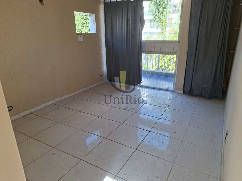 Conheça 1000165847 do imóvel - Casa 4 quartos à venda Freguesia (Jacarepaguá), Rio de Janeiro - R$ 700.000 - FRCA40045 - 9 1000165847 - 9