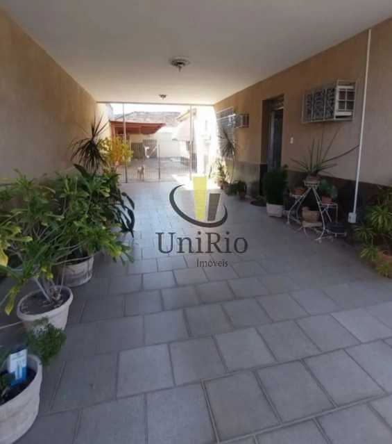 6006_G1750439128 - 17