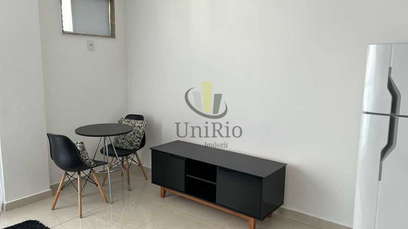 f53df5a6-5dda-44aa-8dd6-03995f - 7