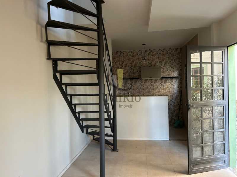 Conheça Imagem do WhatsApp de 2025-07- do imóvel - Casa de Vila 2 quartos à venda Campo Grande, Rio de Janeiro - R$ 150.000 - FRCV20049 - 5 Imagem do WhatsApp de 2025-07- - 5
