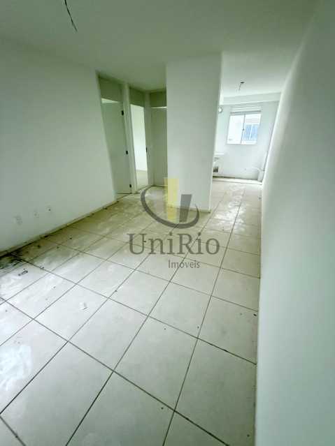 Conheça 2 do imóvel - Apartamento 2 quartos à venda Itanhangá, Rio de Janeiro - R$ 208.000 - FRAP22542 - 2 2 - 2