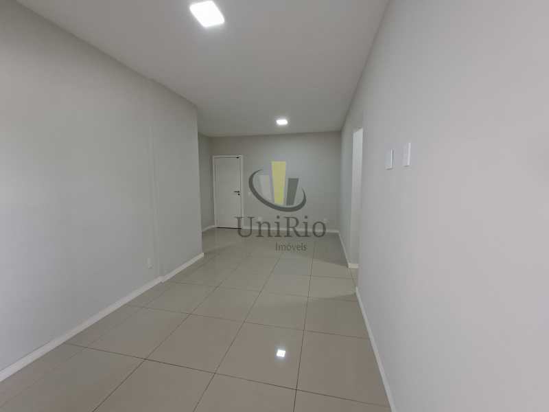 Conheça 1000203296 do imóvel - Apartamento 2 quartos à venda Taquara, Rio de Janeiro - R$ 330.000 - FRAP22545 - 2 1000203296 - 2