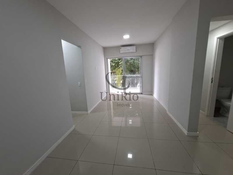 Conheça 1000203285 do imóvel - Apartamento 2 quartos à venda Taquara, Rio de Janeiro - R$ 330.000 - FRAP22545 - 8 1000203285 - 8