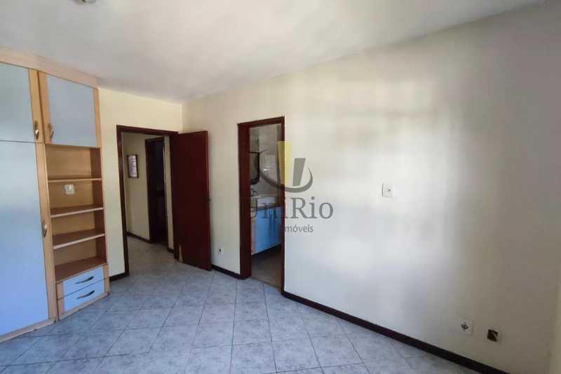 Conheça 894203667-807.9365342736104IMG do imóvel - Casa em Condomínio 2 quartos à venda Pechincha, Rio de Janeiro - R$ 400.000 - FRCN20136 - 12 894203667-807.9365342736104IMG - 12