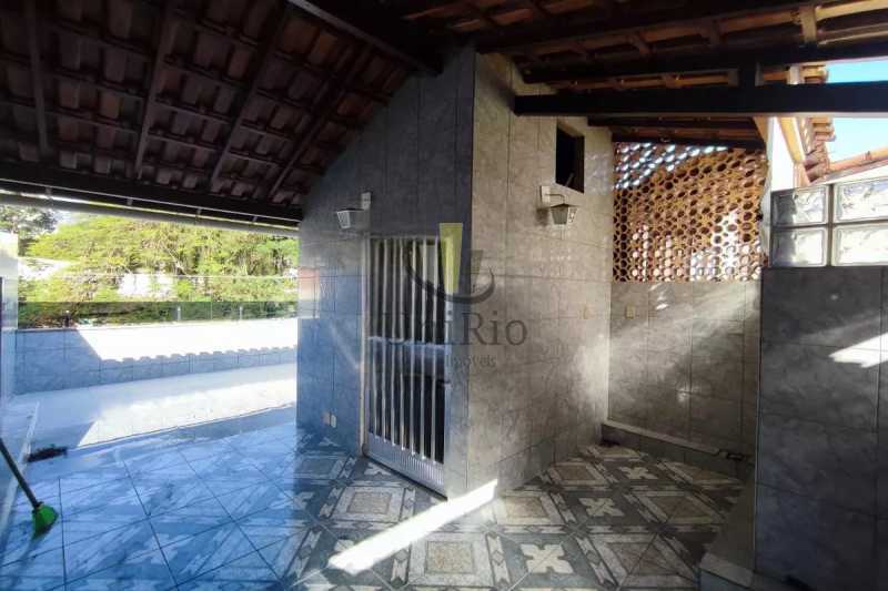 Conheça 894203667-716.5071913751956IMG do imóvel - Casa em Condomínio 2 quartos à venda Pechincha, Rio de Janeiro - R$ 400.000 - FRCN20136 - 24 894203667-716.5071913751956IMG - 24