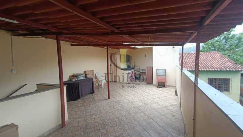 2ae04eef-83df-4ead-a382-c1d951 - 27