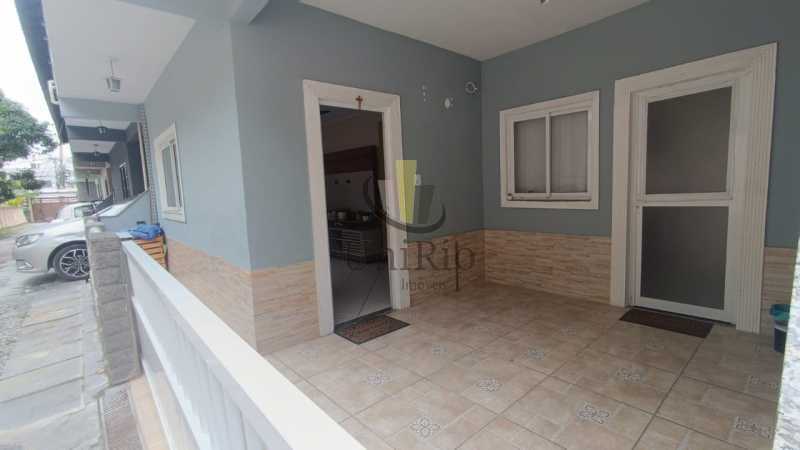 a73eb4e1-d6ad-4d12-9fda-999809 - 2