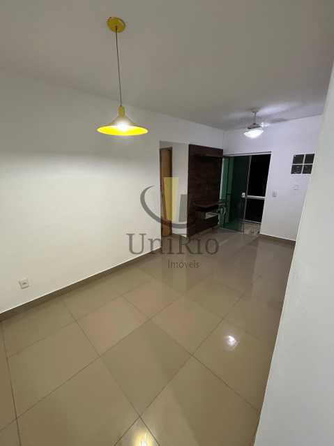 Conheça Imagem do WhatsApp de 2025-09- do imóvel - Apartamento 2 quartos à venda no Condomínio Residencial Morada dos Passarinhos - Camorim - Jacarepaguá - FRAP22601 - 3 Imagem do WhatsApp de 2025-09- - 3