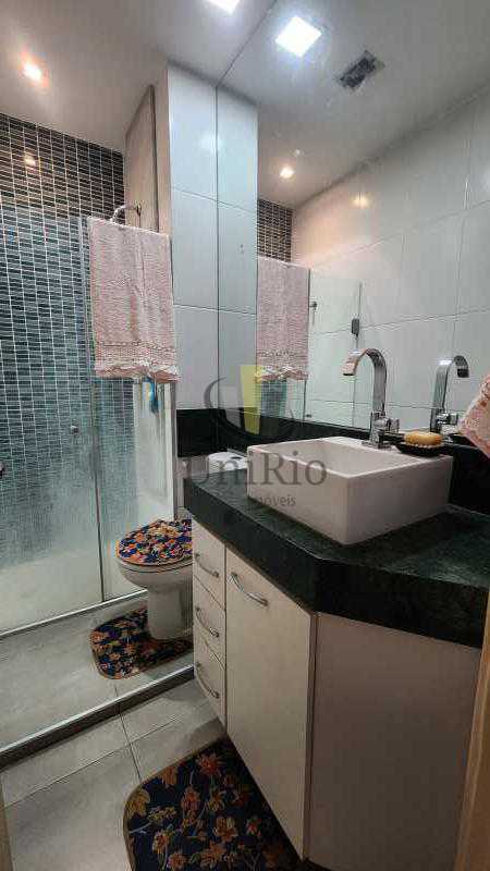Conheça 1 wc social 1 do imóvel - Cobertura duplex à venda na Pechincha Jacarepaguá, Rio de Janeiro - RJ - FRCO30150 - 10 1 wc social 1 - 10