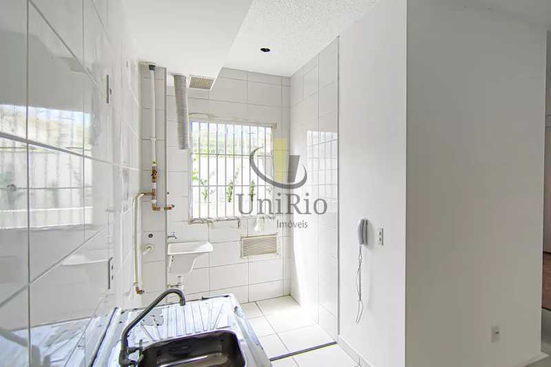 original894772555-412.20991564 - 9