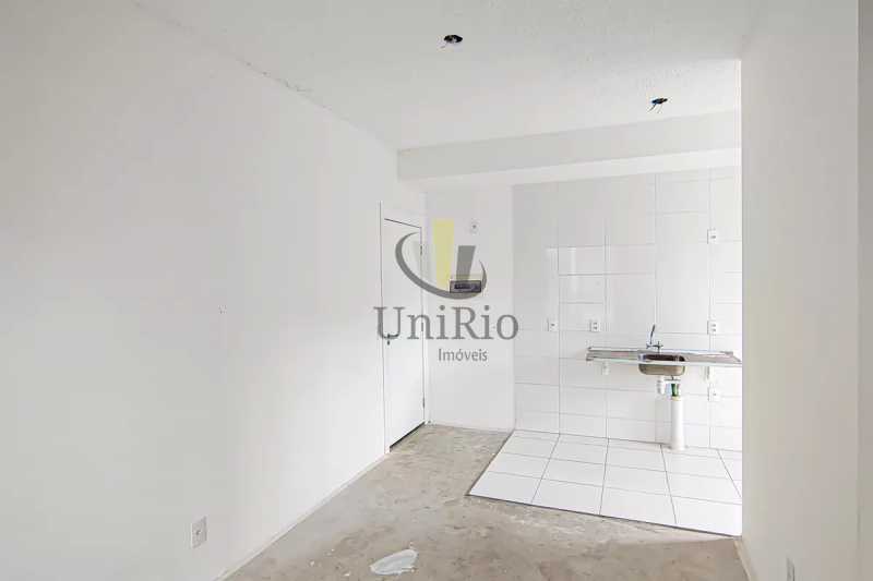 original894772555-152.58598418 - 6