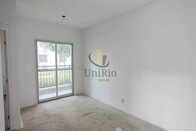 original894772555-214.22430566 - 4