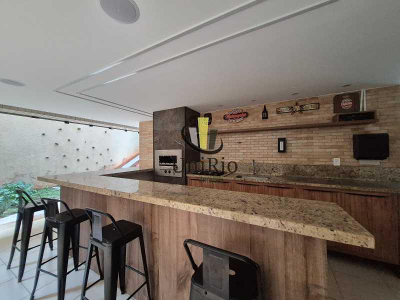 6406_G1759847454 - 11