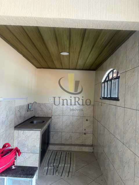 PHOTO-2025-10-06-11-00-20 11 - 12