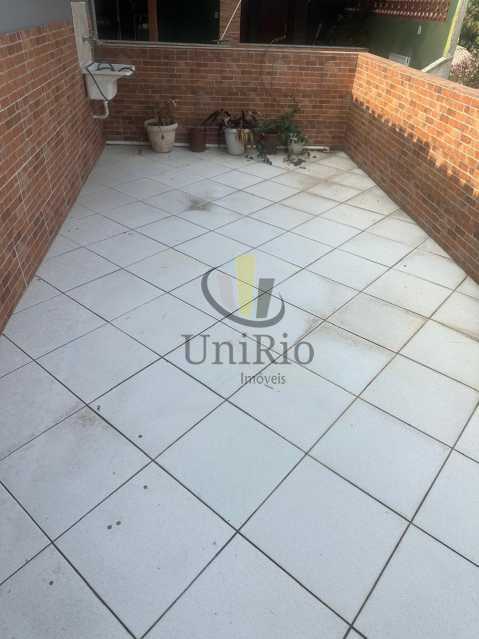 PHOTO-2025-10-06-11-00-19 2 - 16