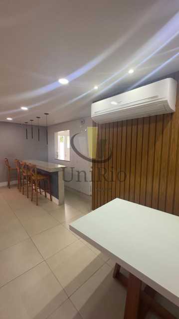 6f0eac36-2e54-415d-ab85-8406f3 - 10