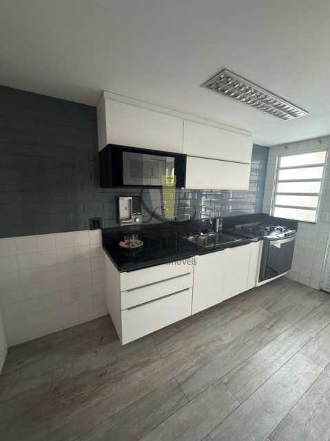 Conheça COZINHA 1. do imóvel - Casa 3 quartos suites no Condomínio Villaggio Verde no Pechincha - FRCN30242 - 7 COZINHA 1. - 7