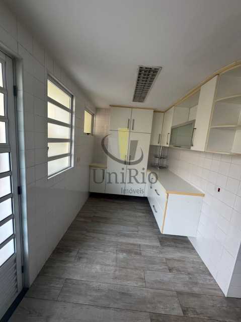 Conheça COZINHA. do imóvel - Casa 3 quartos suites no Condomínio Villaggio Verde no Pechincha - FRCN30242 - 9 COZINHA. - 9