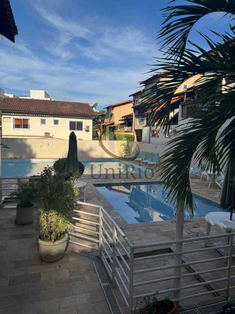 Conheça ÁREA COMUM - PISCINA 1. do imóvel - Casa 3 quartos suites no Condomínio Villaggio Verde no Pechincha - FRCN30242 - 28 ÁREA COMUM - PISCINA 1. - 28