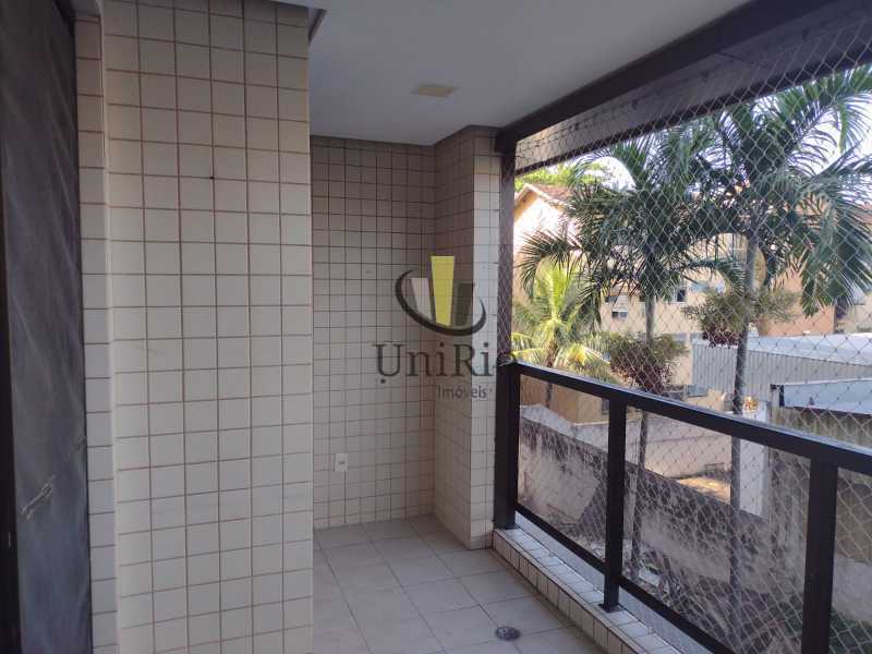 2834_G1680028993 - 2