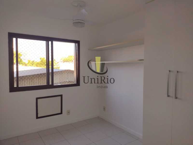 2834_G1680028984 - 9