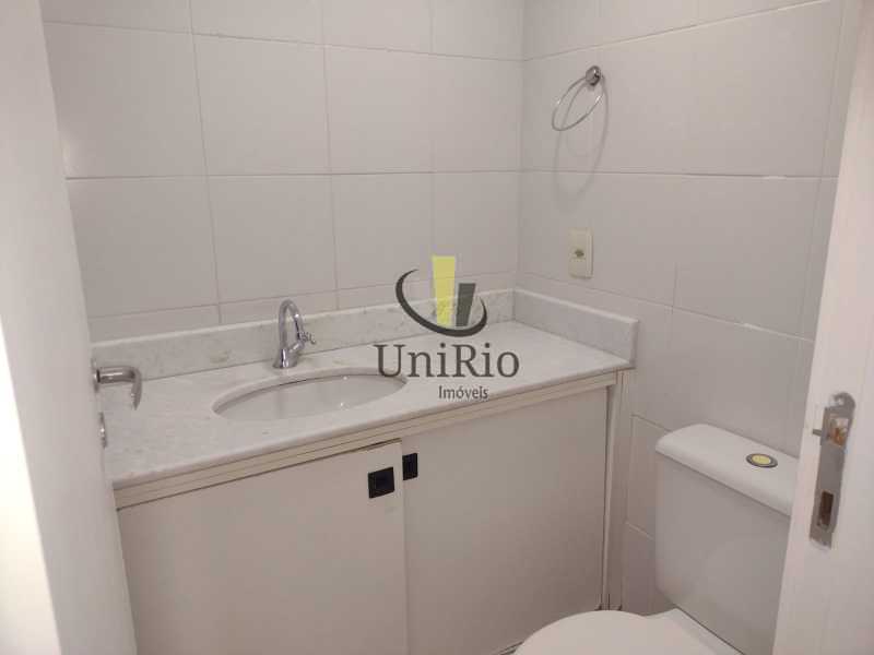 2834_G1680028977 - 11