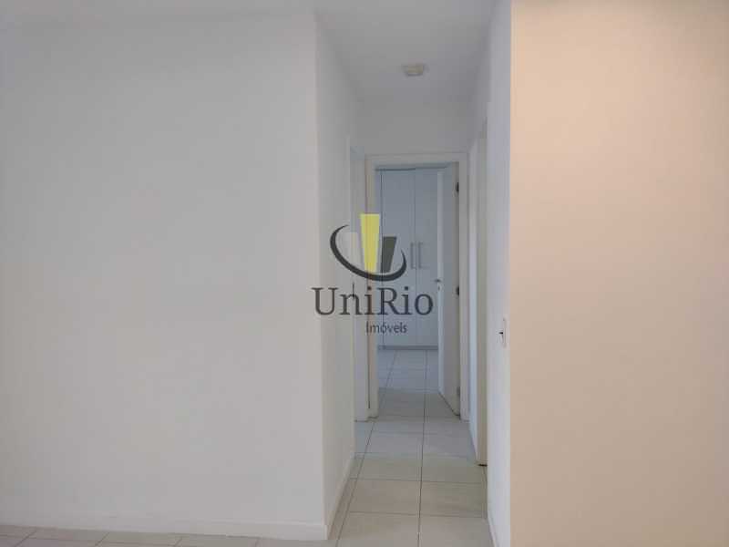 2834_G1680028975 - 6