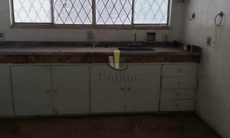 aHR0cHM6Ly9zMy1zYS1lYXN0LTEuYW - 12